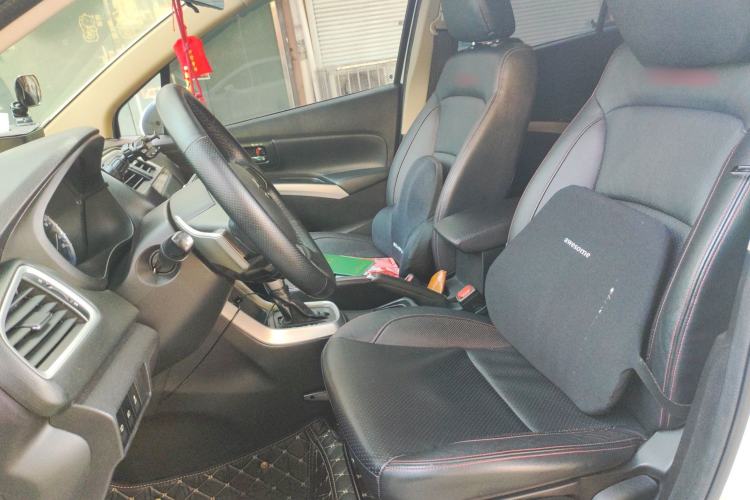 Used Suzuki S-Cross 2014 1.6L CVT Two-Wheel Drive Elite Version
