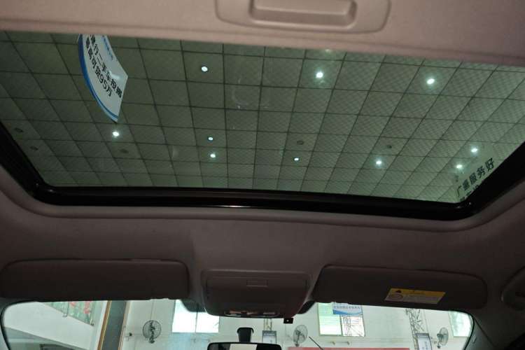 Used Peugeot 3008 2015 2.0L Automatic Classic Edition
