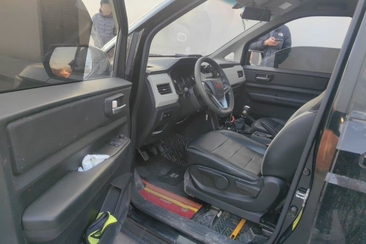 Used Wuling Zhengcheng 2021 1.5T Manual Luxury Version
