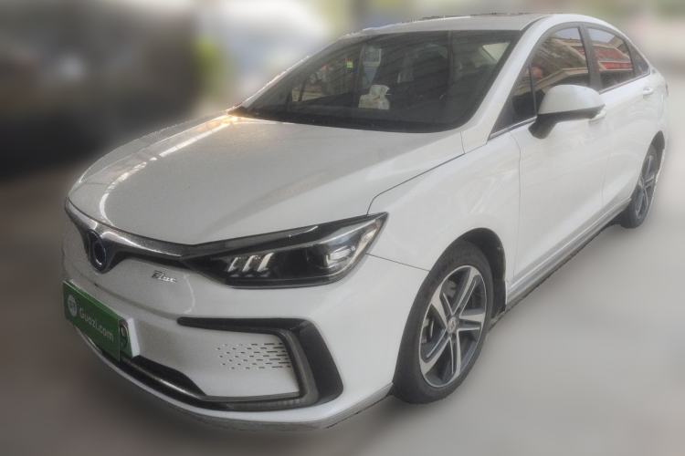 Used BAIC Beijing EU5 2018 R500 Smart Wind Edition