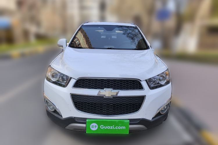 Used Chevrolet Captiva 2014 2.4L 4x4 Flagship Edition 7 Seats Front