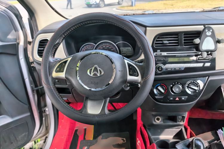 Used CHANGAN OSHAN Olisway 2014 1.4L AMT Luxury Model