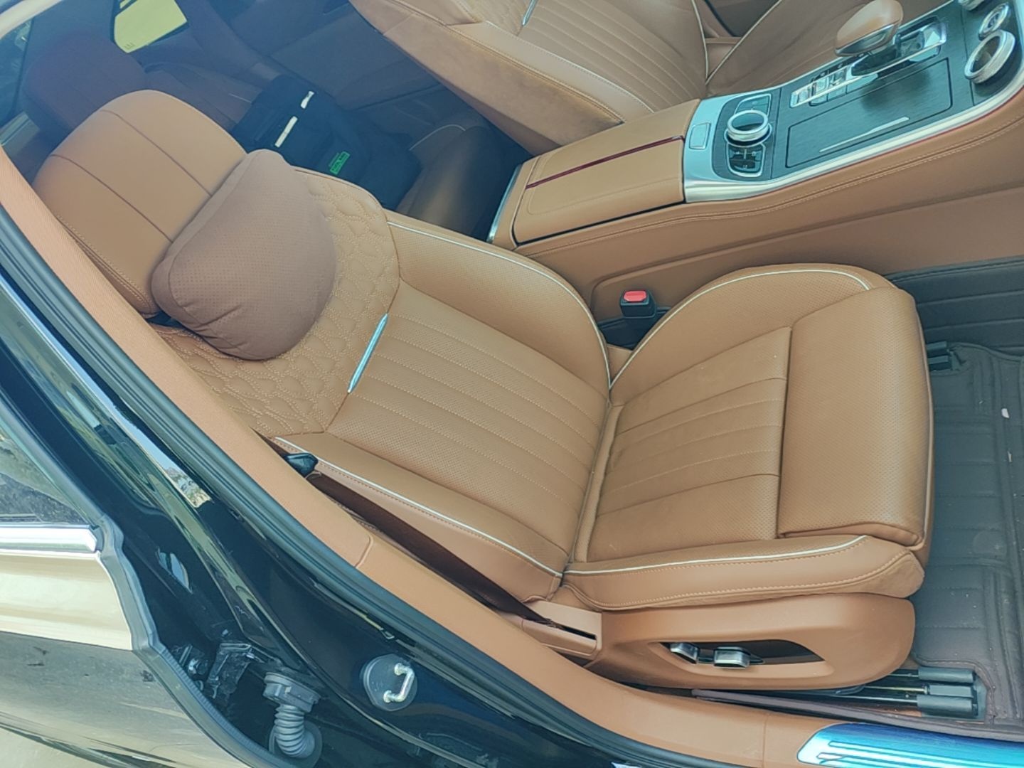 Hongqi H9 2022 2.0T Smart Connect Flagship Edition - Chinese Trim Chang — снимка 19