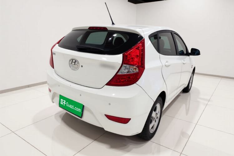 Used Hyundai Verna Ray 2014 1.4L Automatic GLX