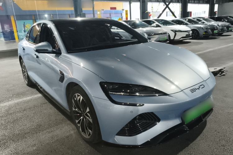 Used BYD Seal 2023 Champion Edition 700km Deluxe Model
