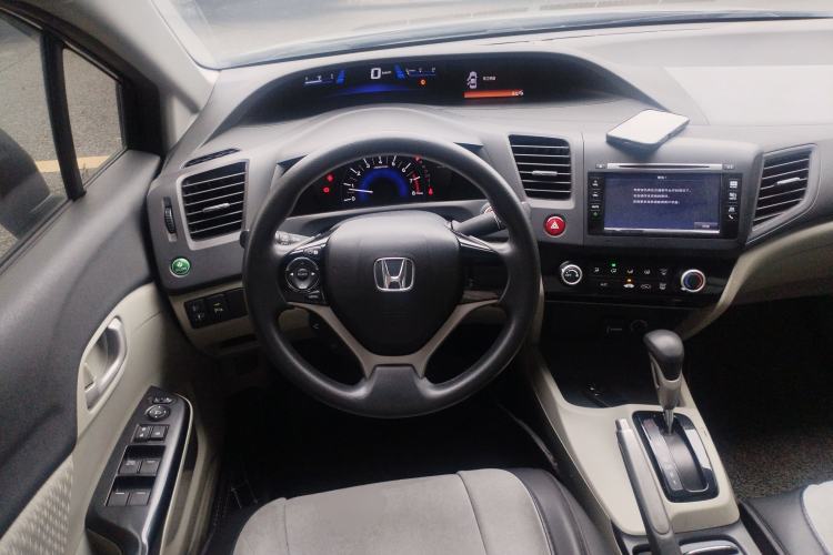Used Honda Civic 2014 1.8L automatic comfort version Steering Wheel