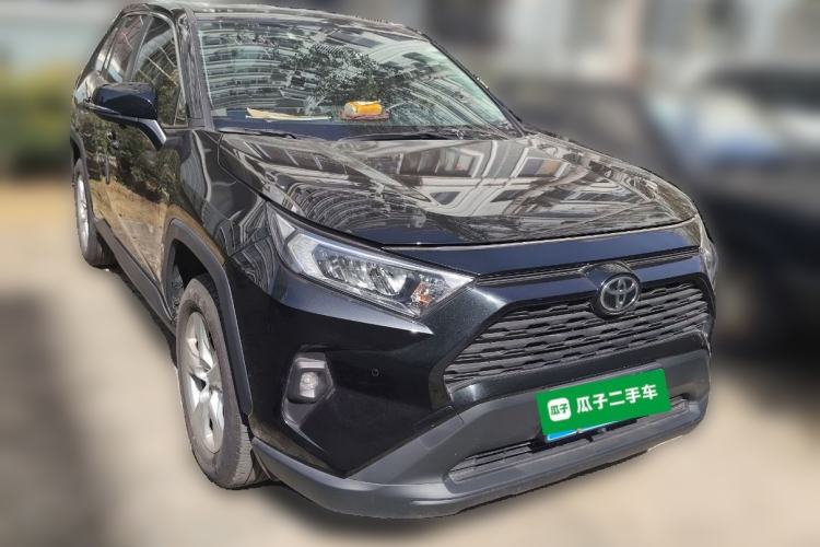Used Toyota RAV4 2024 2.0L CVT Two-Wheel Drive Urban Edition