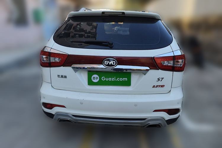 Used BYD S7 2015 2.0T Upgraded Automatic Luxury Version
