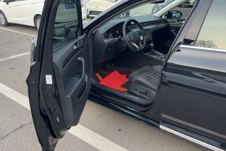 Used Volkswagen Magotan 2020 330TSI DSG Luxury Edition Interior 1