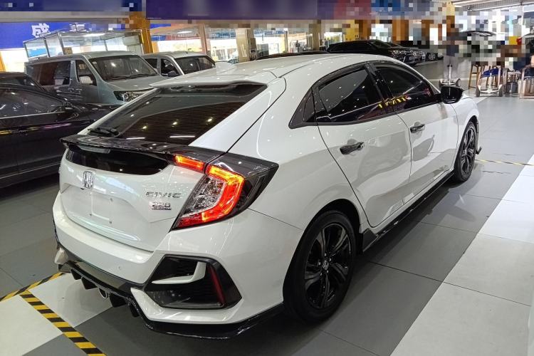 Used Honda Civic 2021 HATCHBACK 220TURBO CVT Trendy Cool Edition
