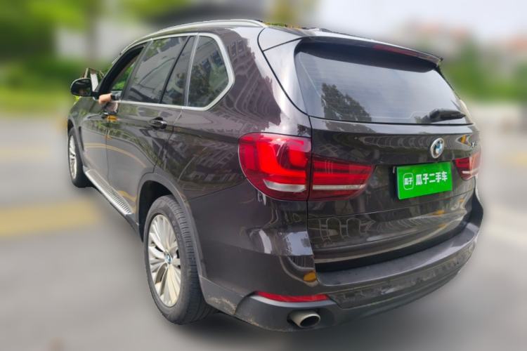 Used BMW X5 2014 xDrive35i Leading Model Rear Left 45 Deg