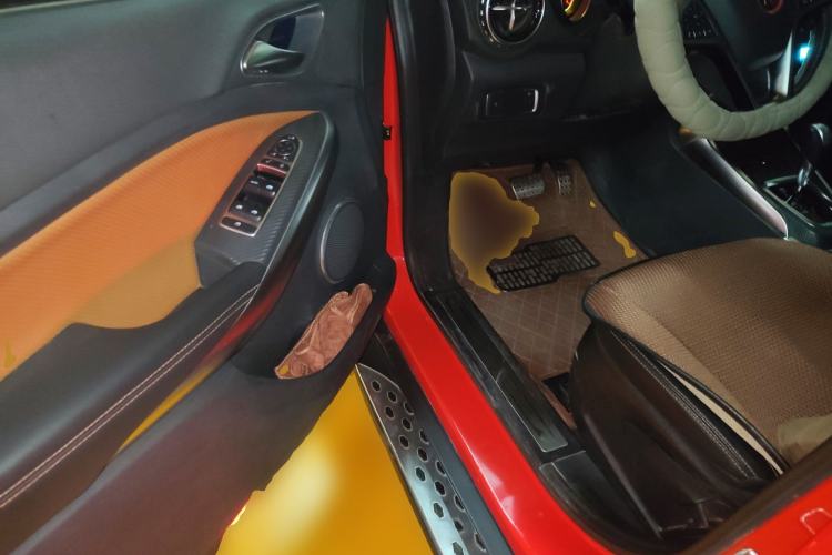 Used BYD Yuan 2016 1.5TID Automatic Prestige Model Driver Seat