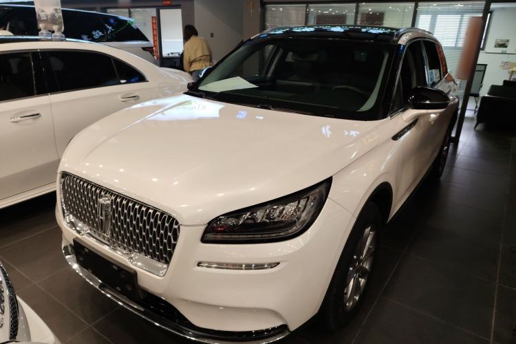 Used Lincoln Corsair 2021 2.0T Two-Wheel Drive Deluxe Edition