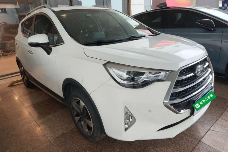 Used JAC Group Refine S3 2017 1.5L Manual Luxury Smart Model Front Right 45 Deg