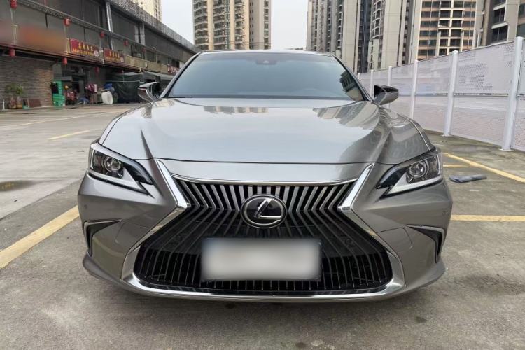 Used Lexus ES 2018 200 Luxury Edition China V Standard
