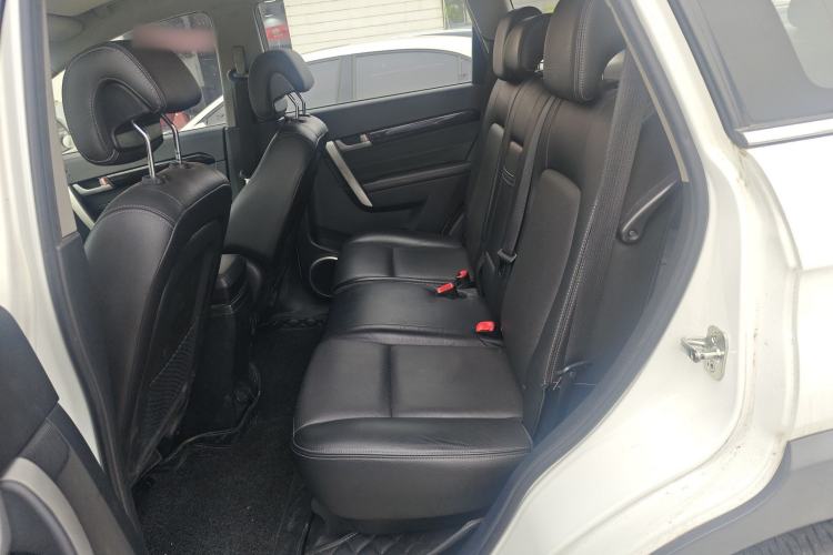 Used Chevrolet Captiva 2015 2.4L 4x4 Flagship Edition 7-Seater Left Rear Seat
