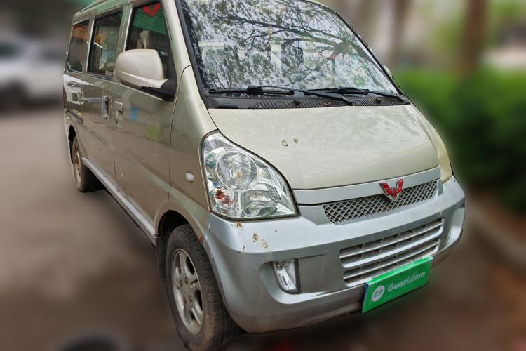 Used Wuling Rongguang 2011 1.2L Base Version Front Right 45 Deg