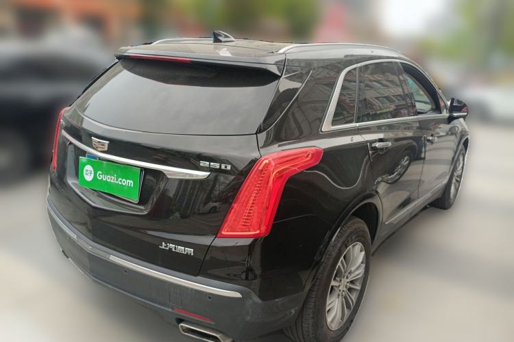 Used Cadillac XT5 2016 25T Luxury Model Rear Right 45 Deg