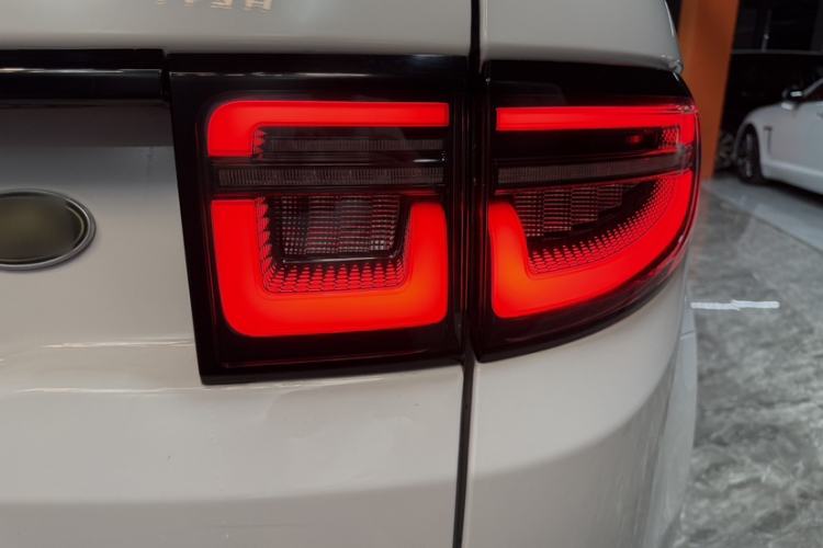 Used Land Rover Discovery Sport 2021 249 PS R-Dynamic SE Performance Tech Edition 5 Seats
