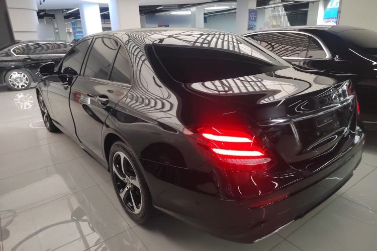 Used Mercedes-Benz E-Class 2017 E 200 Sport