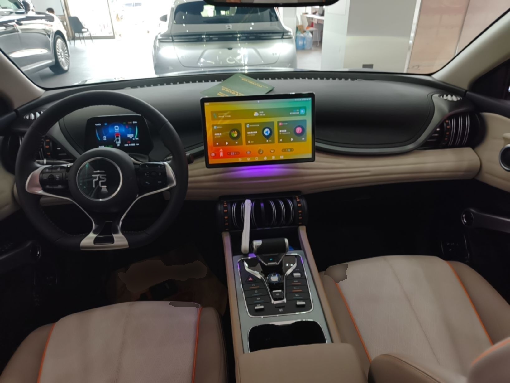BYD Yuan PLUS 2024 Honor Edition 430KM Beyond Model — снимка 12