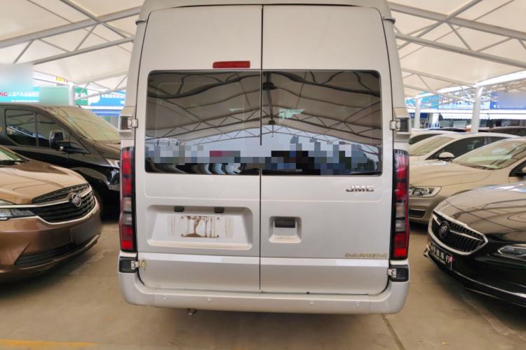 Used JMC Fushun 2022 2.0T Manual Multi-Function Passenger Vehicle Mid-Range High Roof 6-7 Seats Rear