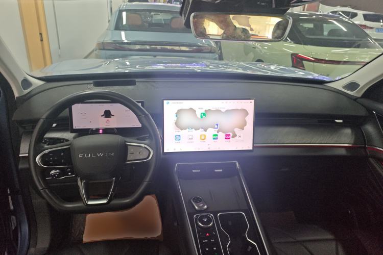 Used Chery Fengyun T9 2024 120 Long-Range Flagship Version 7 Seats Ternary Lithium Center Console