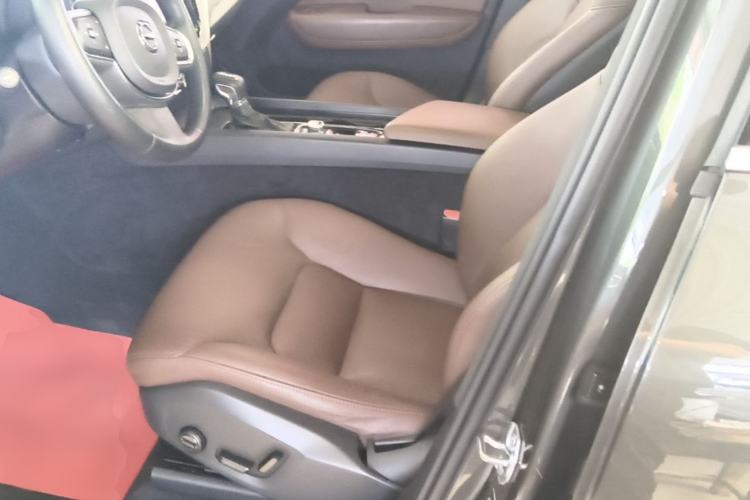 Used Volvo XC60 2020 T5 4x4 Zhiyi Luxury Edition

