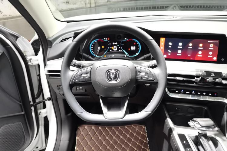 Used CHANGAN CS35PLUS 2021 Revised Version Blue Whale NE 1.4T DCT Luxury Edition