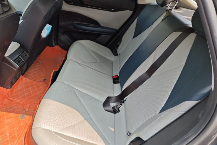 Used CHANGAN UNI-V iDD 2023 ZhiDian iDD 1.5T 113km Smart & Fun Version