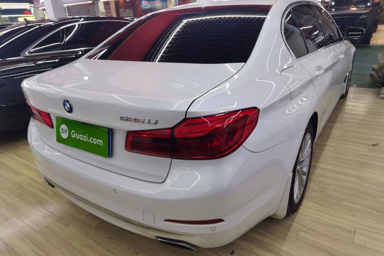 Used BMW 5 Series 2019 525Li Luxury Package