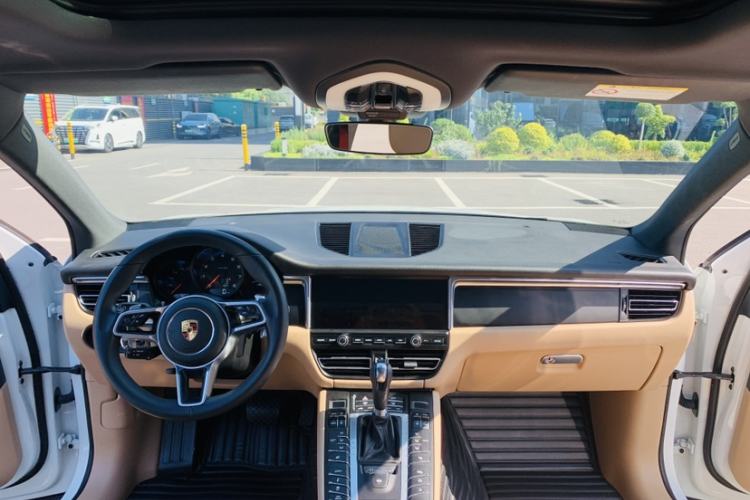 Used Porsche Macan 2020 Macan 2.0T
