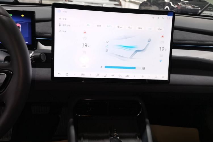 Used BYD Seal 06GT 2025 Intelligent Driving Version 505 Wave Plus Edition Audio And AC Panel