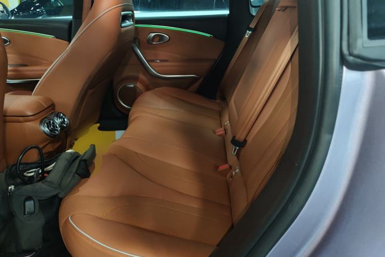 Used ORA Lightning Cat 2022 555 km Luxury Edition