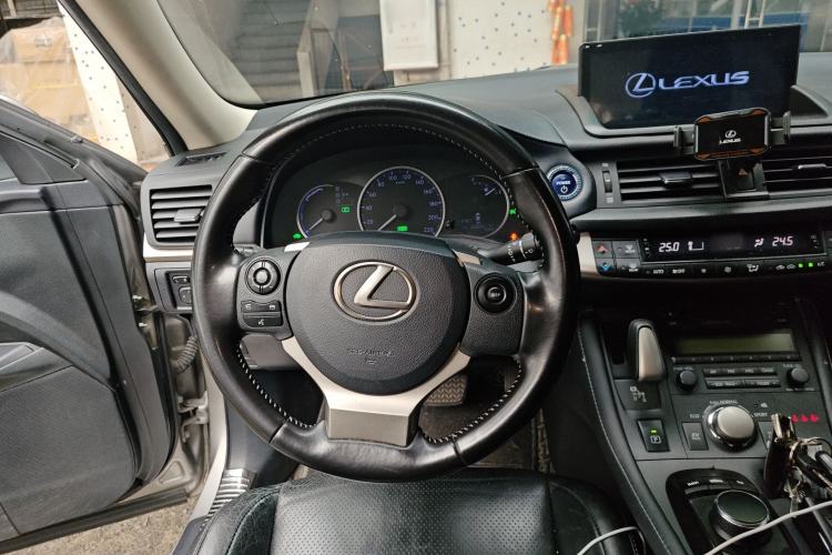 Used Lexus CT 2017 CT200h Elite Edition Monotone China VI