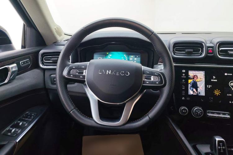 Used Lynk & Co 02 2019 1.5T DCT Two-Wheel Drive Pro Edition China VI Standard