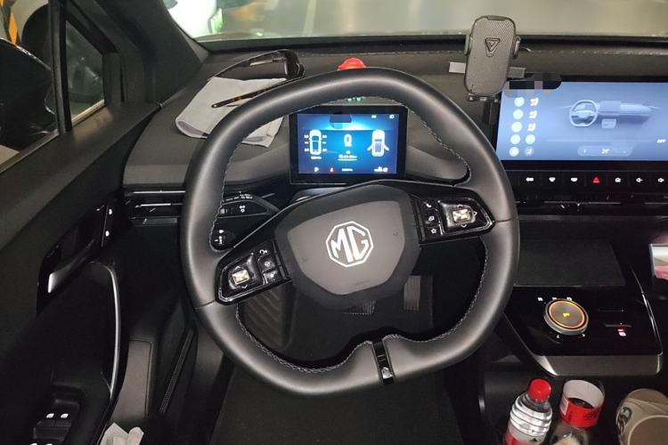 Used MG 4 EV 2023 415 km Range Sea-Faring Champion Edition