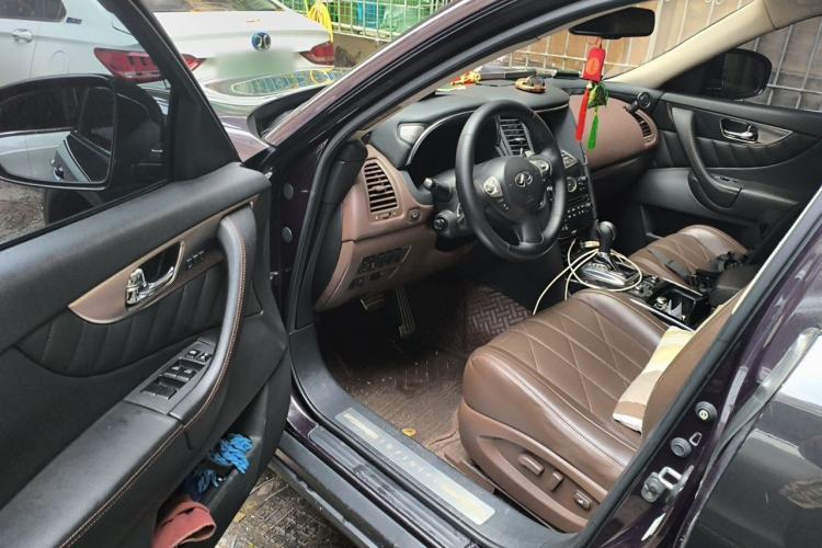 Used Infiniti FX 2010 FX35 Ultimate Edition