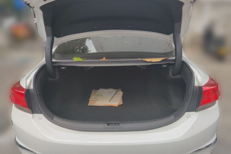 Used Honda Spirior 2015 2.0L Prestige Edition
