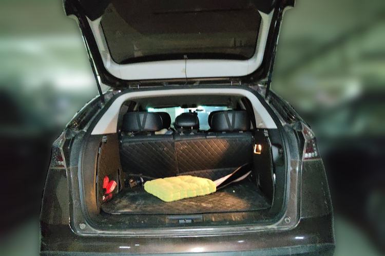 Used Luxgen U6 SUV 2017 1.8T Tech Value Model
