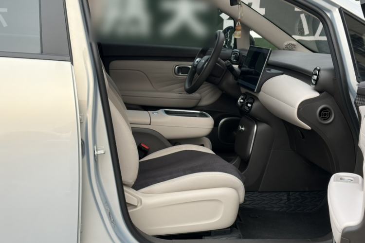 Used AION UT 2025 330 Starlight Edition