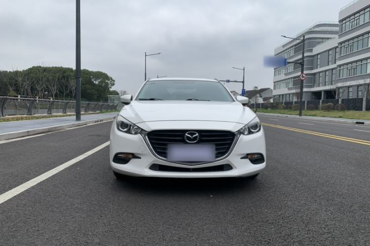 Used Mazda Mazda 3 Axela 2017 Sedan 1.5L Automatic Comfort Model Emission Standard China V
