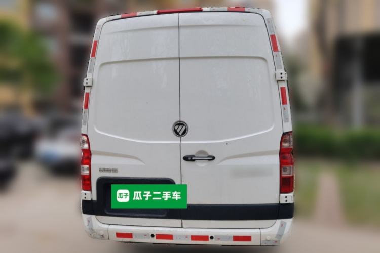 Used Foton Toano 2024 Geely Xianghuo Van 2.5T Manual Extended Wheelbase Mid-Roof Design Rear Dual Tires 3-Seater Rear