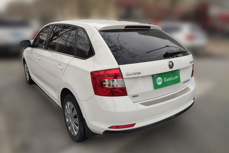 Used Skoda Rapid Spaceback 2018 1.6L Automatic Standard Edition