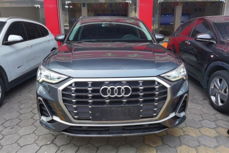 Used Audi Q3 2019 35 TFSI Advanced Dynamic Edition
