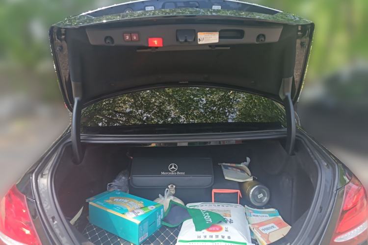 Used Mercedes-Benz E-Class 2020 E 260 L Trunk