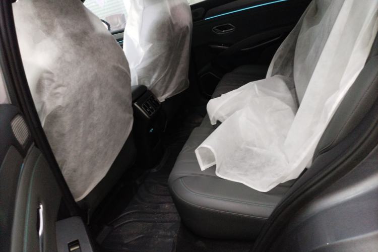 Used BYD Song L DM-i 2025 Intelligent Driving Version 112 km Beyond-Range Type