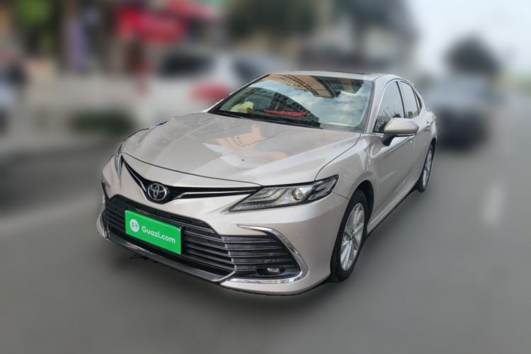 Used Toyota Camry 2021 2.0G Luxury Edition
