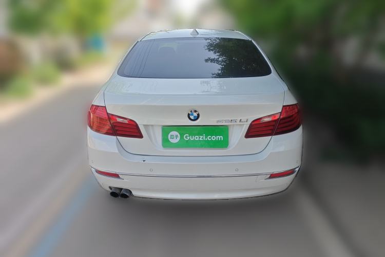 Used BMW 5 Series 2014 525Li Luxury Design Package