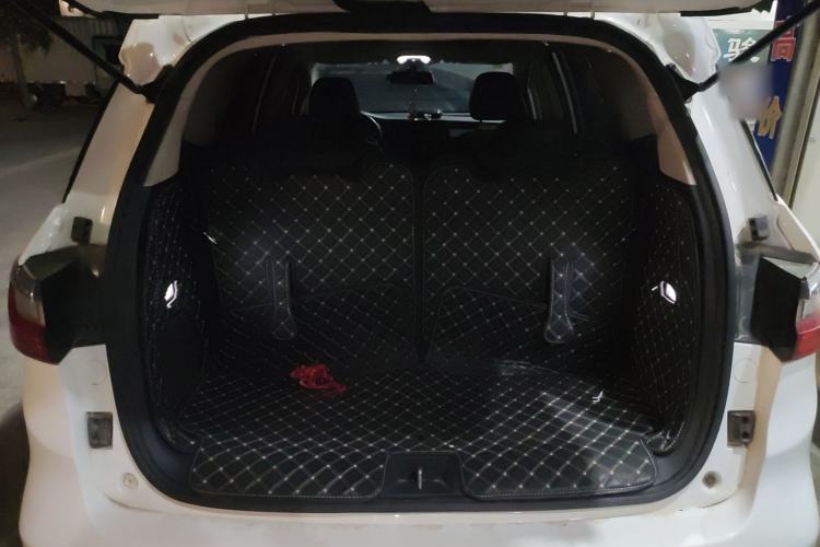 Used BYD Song MAX 2017 1.5T Automatic Smart Connect Elite 7-Seater
